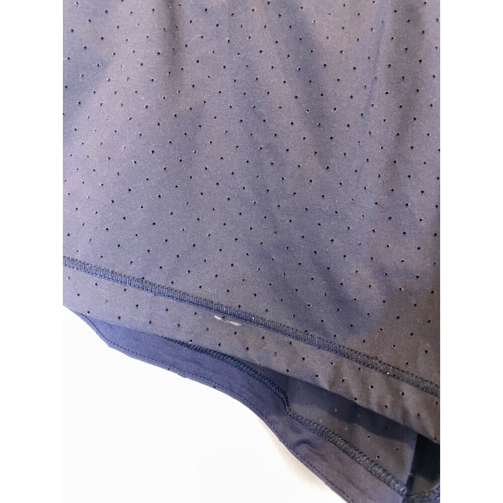 Lululemon Final Lap Short Midnight Navy 2.5" Inseam Perforated Ventilation 6 - Picture 2 of 7